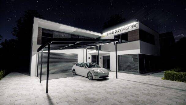 Solárny carport prístrešok